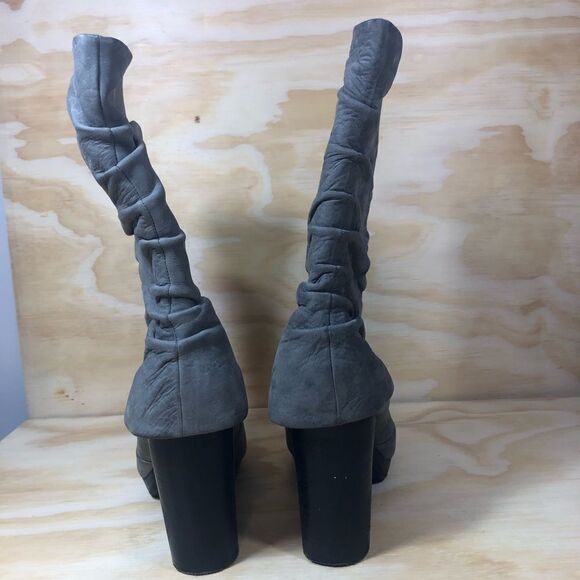 Vince Camuto Cassandra Gray Leather Slouch Boots Women’s Size 8.5 - Picture 2 of 10